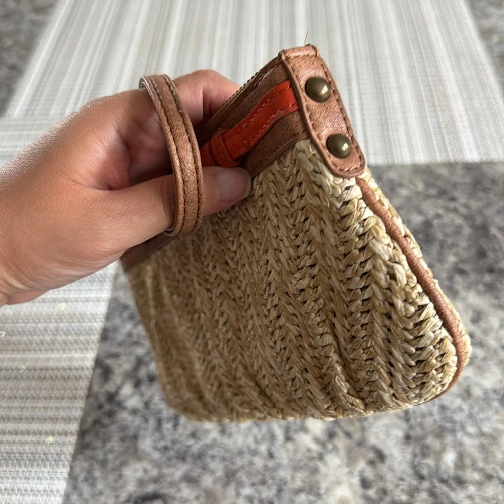 Express Women’s Woven Straw Wrislet Orange Brown Buckle Detail Summer Clutch